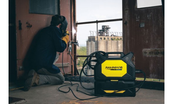 Зварювальний апарат Renegade VOLT™ ES 200i