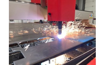 Портальна CNC-машина плазмового різання Swift-Cut Pro