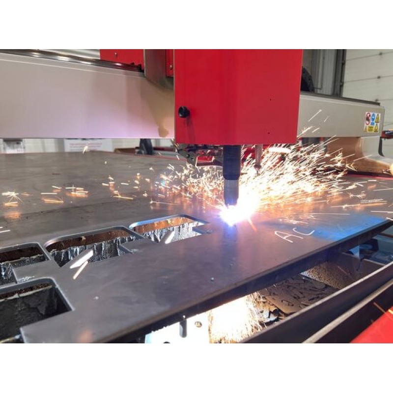 Портальна CNC-машина плазмового різання Swift-Cut Pro